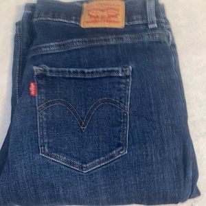 Levi’s straight leg